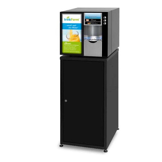Modell 2 ECO - Messemodell Getränkeautomat Wasserspender und Getränkeautomaten - trinkForm® Modell 2 ECO Getränkeautomat auf Unterschrank, ideale Getränkezubereitungsstation mit gekühlten Konzentraten und stillem Wasser
