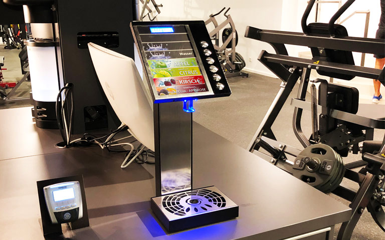 Getraenkeautomat in Fitnessstudio