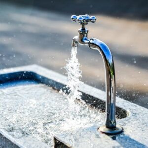 Ratgeber Wasserhahn mit Leitungswasser